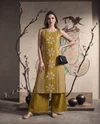K 1204 By Naisha Vatican Discharge Printed Fancy Kurti With Bottom 